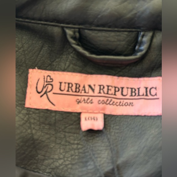 Girls Urban Republic Black Faux Leather Moto Jacket Size 14 NWT! Ready to Gift! - Picture 4 of 5